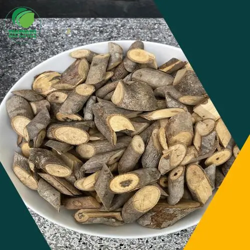 Hình ảnh an xoa khô đã được thái lát và phơi khô đúng chuẩn, sẵn sàng để sử dụng. Sản phẩm chất lượng từ THAPHACO.
