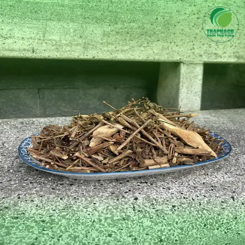 Hướng dẫn sử dụng hương nhu sấy khô trong các bài thuốc
