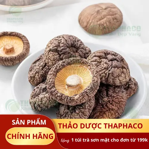 Nấm đông cô khô được thu hoạch