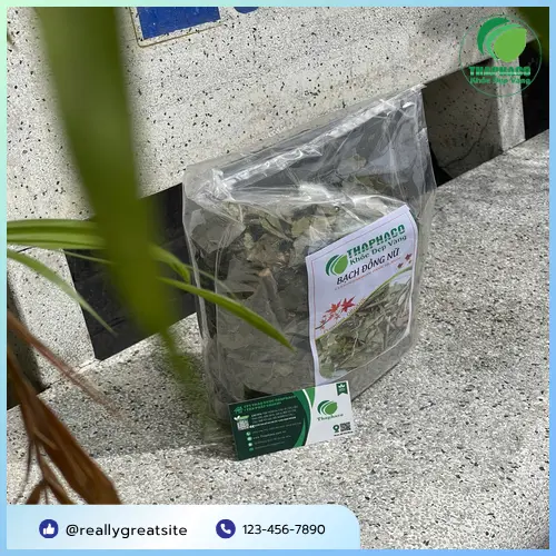 Bạch Đồng Nữ khô chất lượng tại THAPHACO