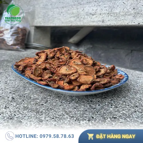 Lợi ích hỗ trợ sức khỏe của táo mèo sấy khô