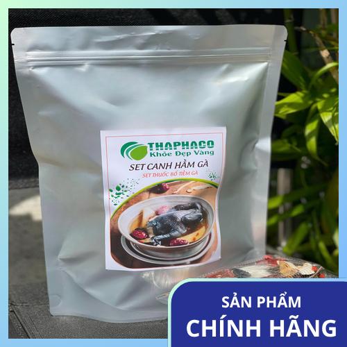 Món gà hầm thảo dược thơm ngon